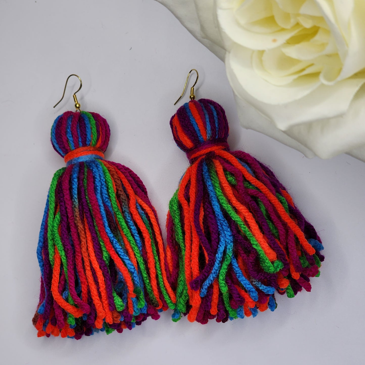 One Bump Tassel Earrings